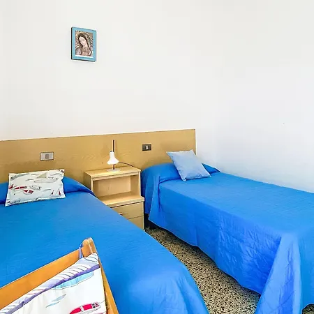 Apartment Al Mare-2 By Interhome